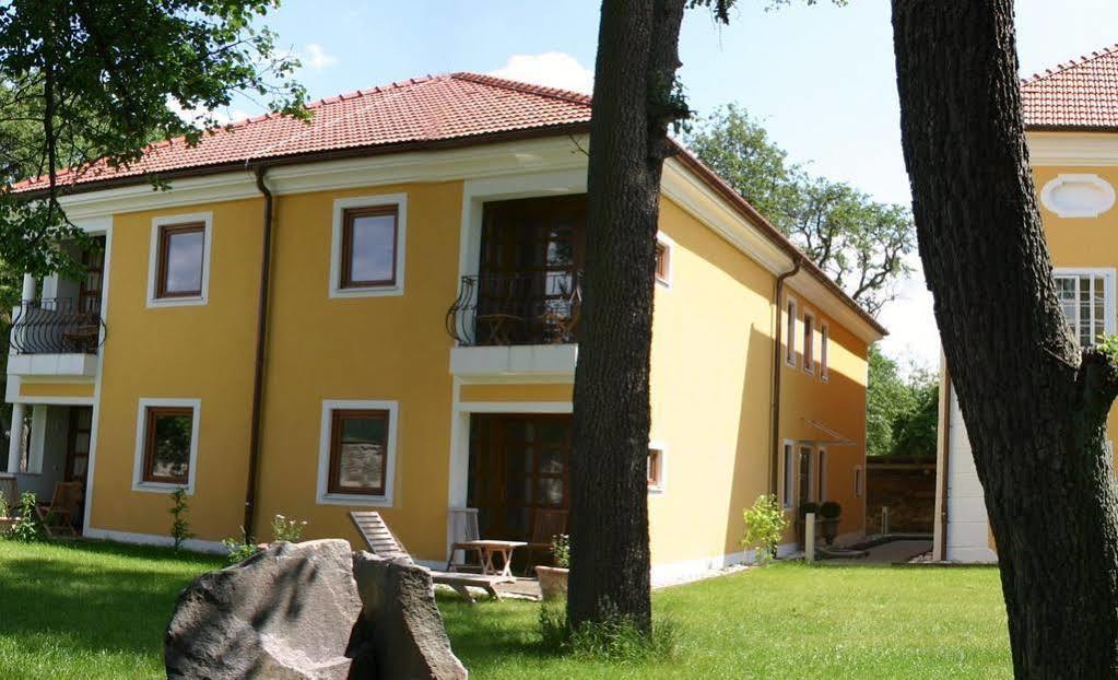 Schloss Muehldorf Feldkirchen an der Donau Dış mekan fotoğraf